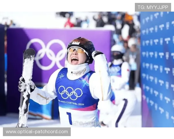 王心迪险胜夺中国冬奥第四金