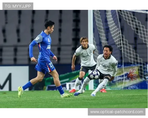 神户胜利船1-0领先首尔 图尔勒头球破门